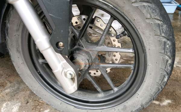 HONDA  ADV