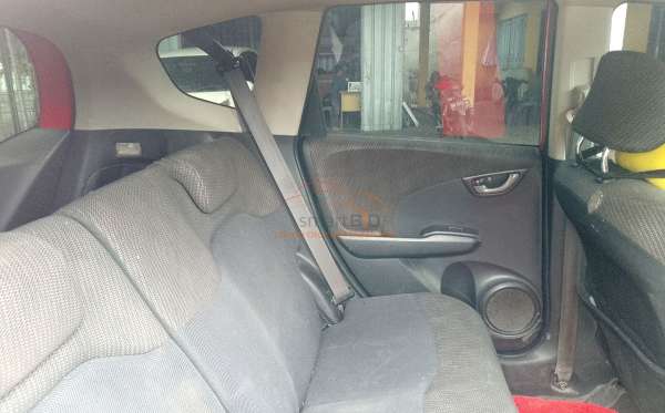 HONDA  JAZZ  GE8 1.5 E