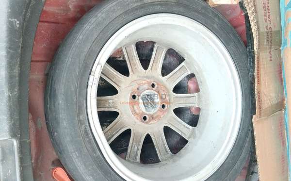 HONDA  JAZZ  GE8 1.5 E