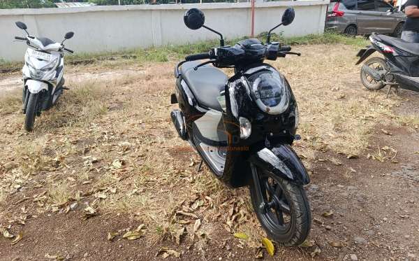 HONDA SCOOPY