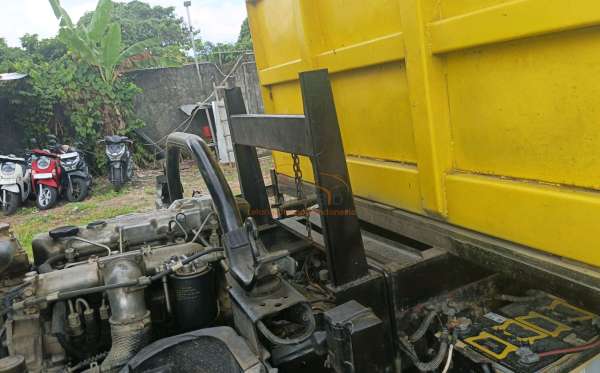 MITSUBISHI COLT DIESEL