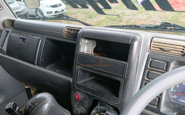 MITSUBISHI COLT DIESEL