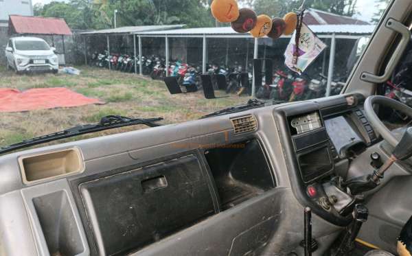 MITSUBISHI COLT DIESEL