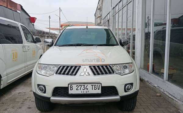MITSUBISHI PAJERO SPORT 2.5 D EXCEED (4X2)