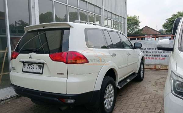 MITSUBISHI PAJERO SPORT 2.5 D EXCEED (4X2)