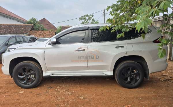 MITSUBISHI  PAJERO  SPORT 2.4L DAKAR-L (4X2)