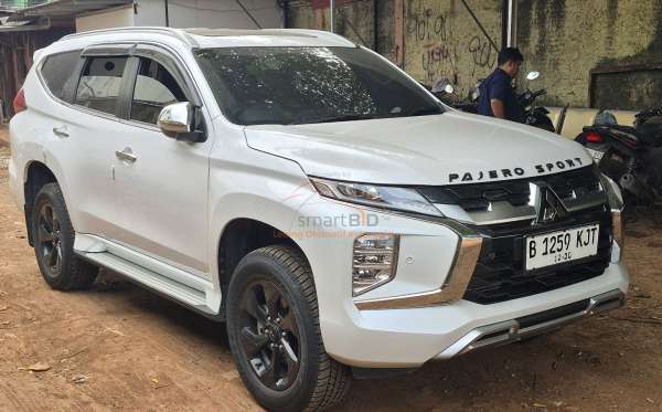 MITSUBISHI  PAJERO  SPORT 2.4L DAKAR-L (4X2)