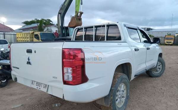 MITSUBISHI TRITON