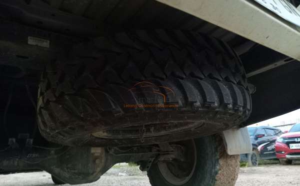 MITSUBISHI TRITON