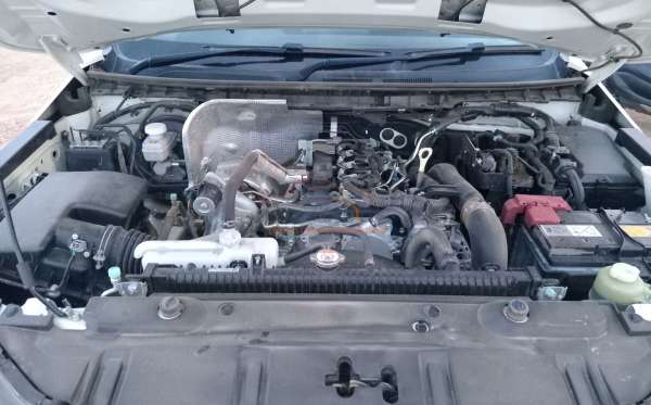 MITSUBISHI TRITON