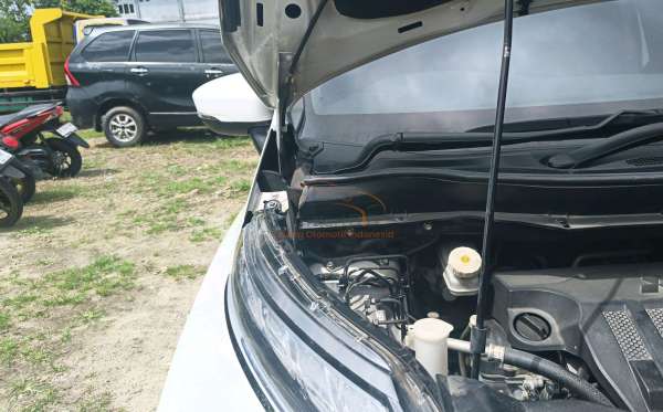 MITSUBISHI XPANDER