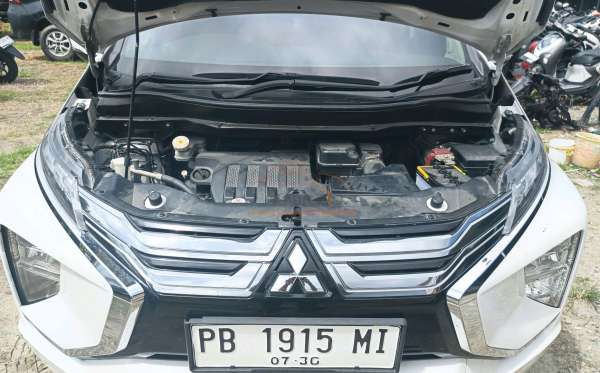MITSUBISHI XPANDER