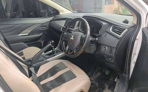 MITSUBISHI XPANDER
