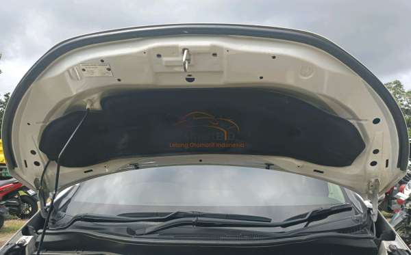 MITSUBISHI XPANDER