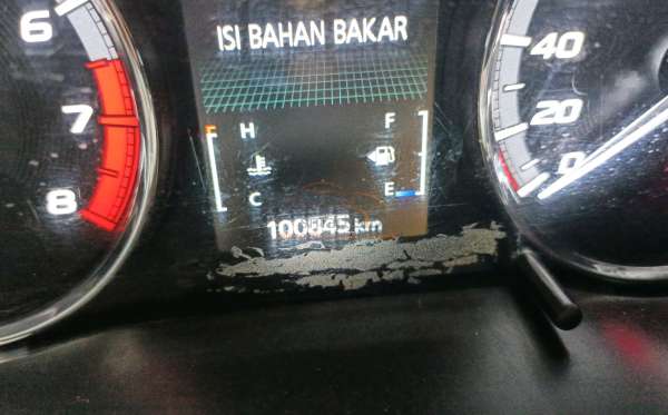 MITSUBISHI XPANDER