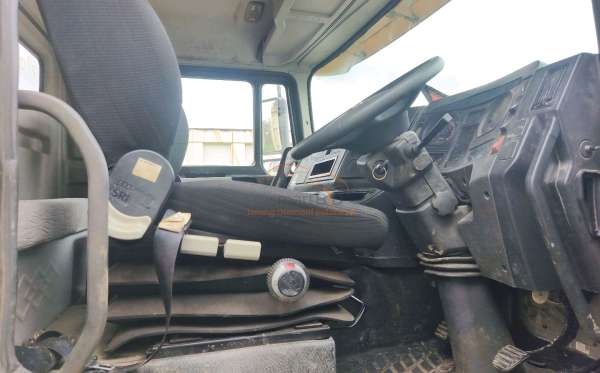 SHACMAN F3000 6X4