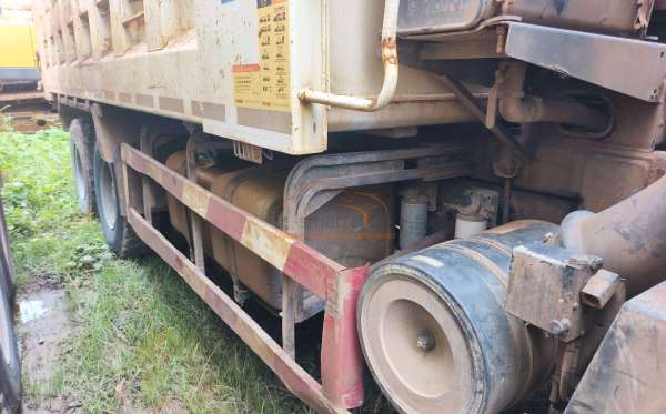 SHACMAN F3000 6X4