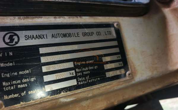 SHACMAN F3000 6X4