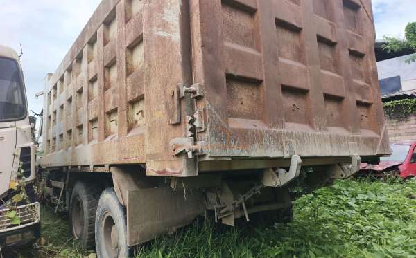 SHACMAN F3000 6X4