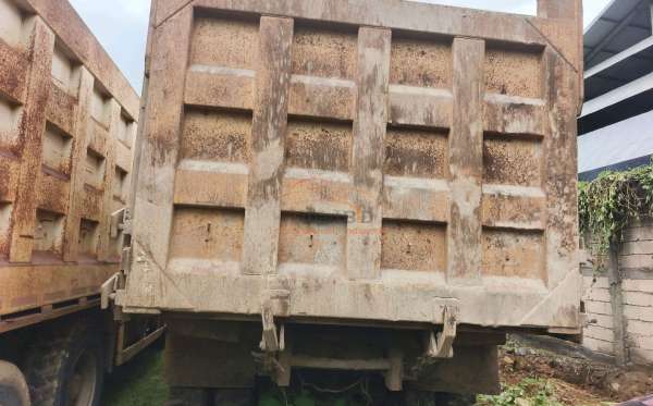 SHACMAN F3000 6X4