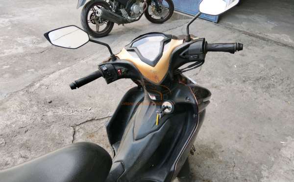 YAMAHA  JUPITER Z1