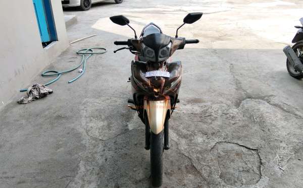 YAMAHA  JUPITER Z1