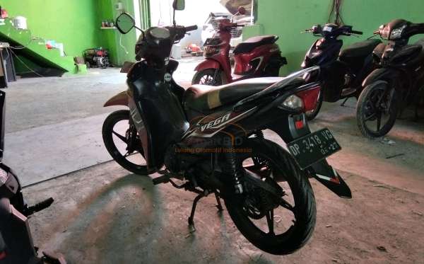 YAMAHA VEGA FORCE