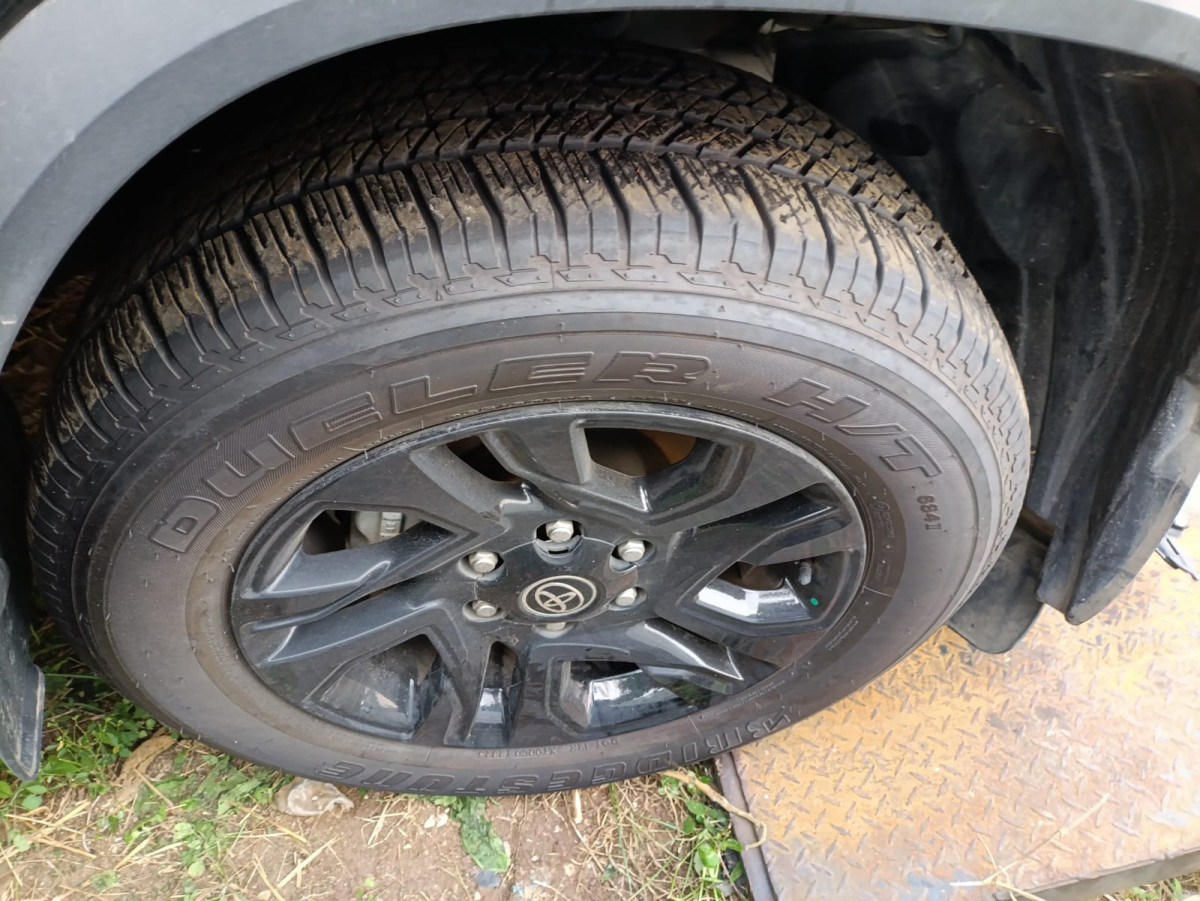 TOYOTA FORTUNER  2.8 VRZ