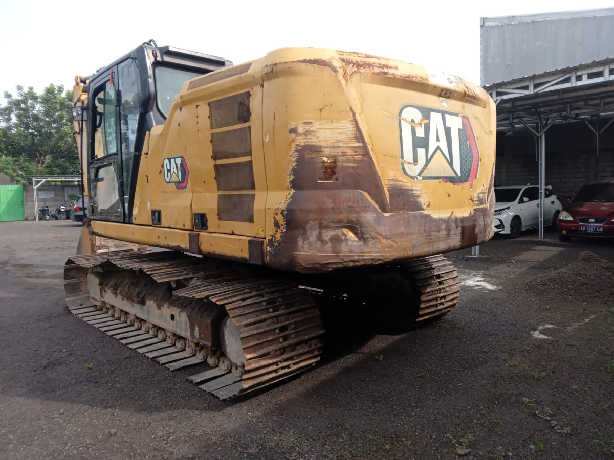 CATERPILLAR  EXCAVATOR 320 GC