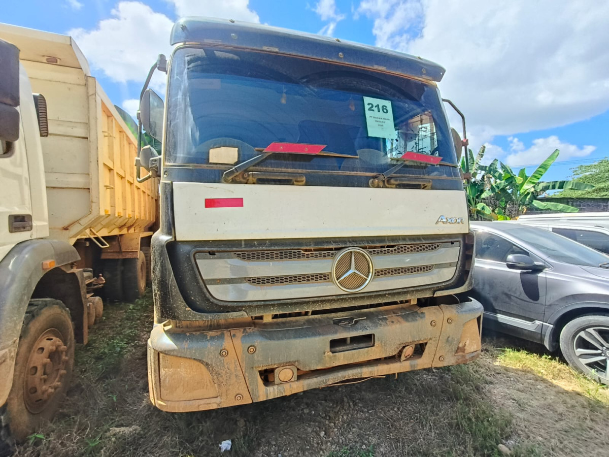 MERCEDES BENZ AXOR  2528 CH (6X4)
