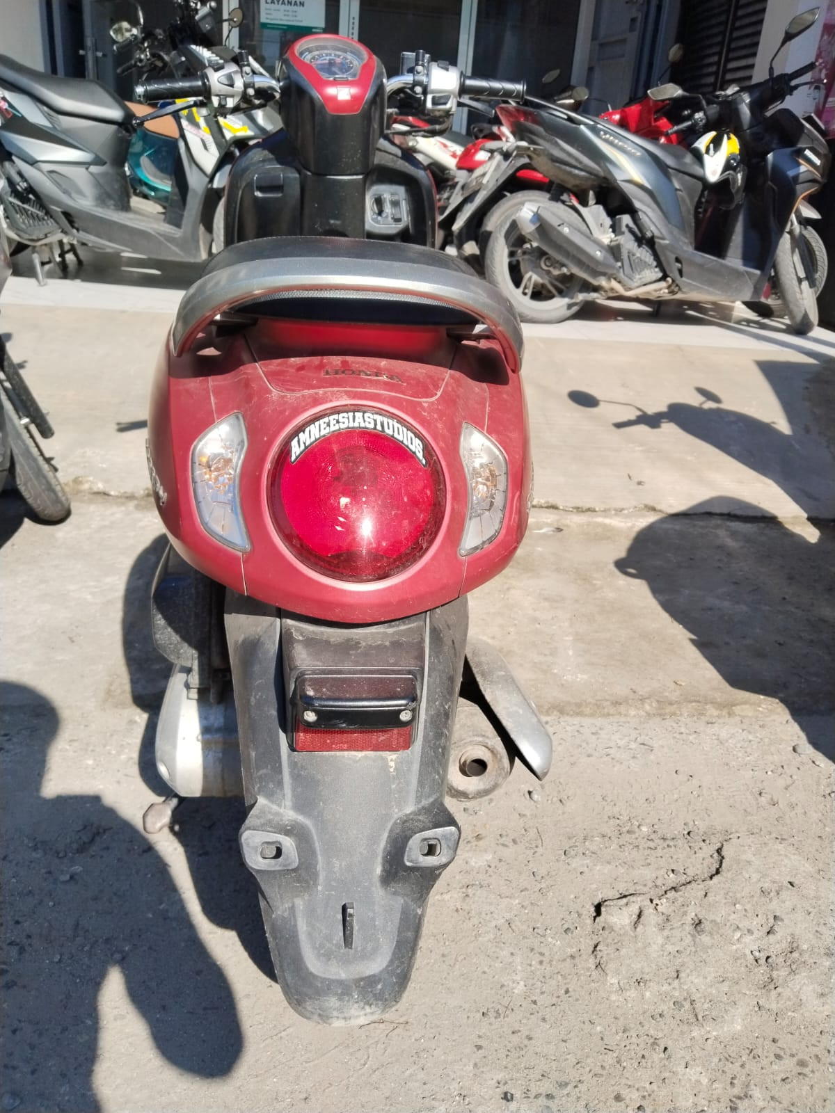 HONDA SCOOPY PRESTIGE