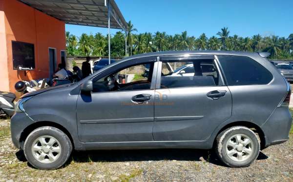DAIHATSU XENIA 1.3 X