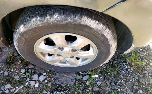 DAIHATSU XENIA 1.3 X
