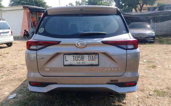 DAIHATSU XENIA