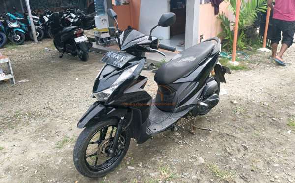 HONDA  BEAT