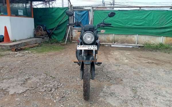 HONDA CB 150 Verza