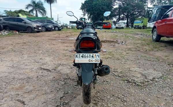 HONDA CB 150 Verza