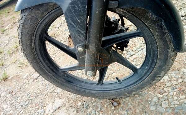 HONDA CB 150 Verza