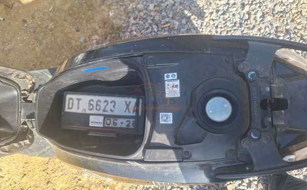 HONDA  GENIO