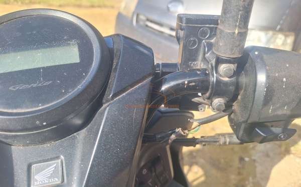 HONDA  GENIO