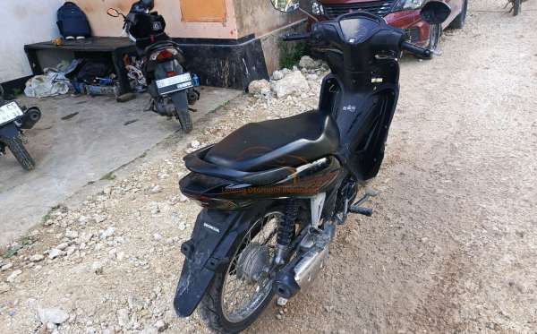 HONDA  REVO FIT
