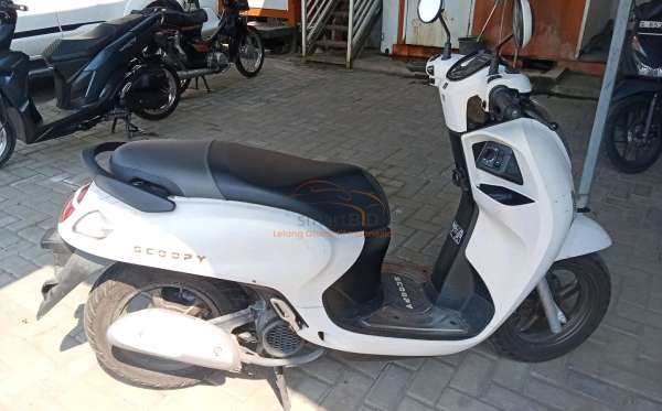 HONDA SCOOPY