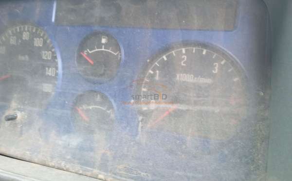 ISUZU NKR 71 HD E2-2