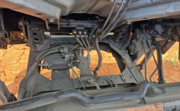 ISUZU  NLR  85U
