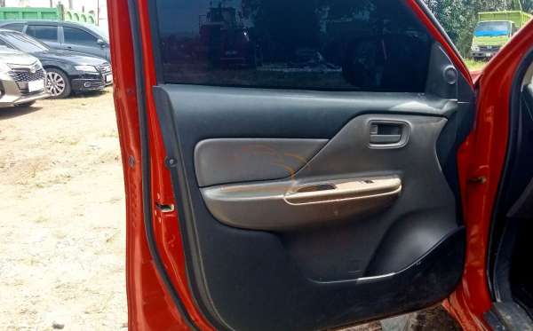 MITSUBISHI DC HDX 4X4