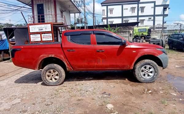 MITSUBISHI DC HDX 4X4