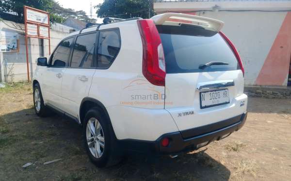 NISSAN X TRAIL 2.5
