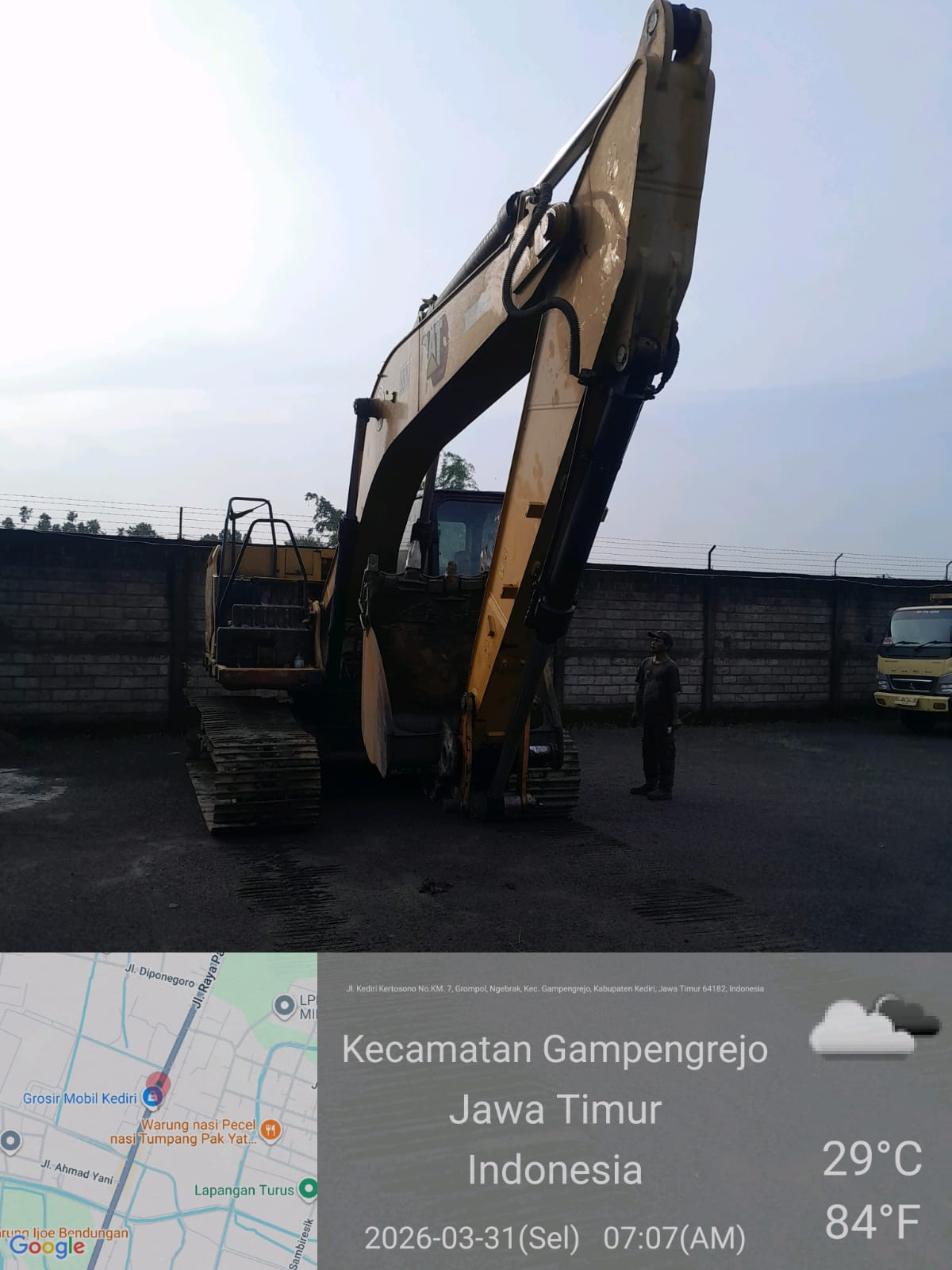 CATERPILLAR  EXCAVATOR 320 GC