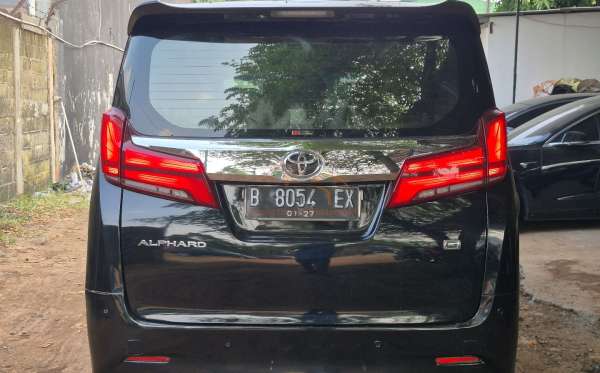 TOYOTA ALPHARD 2.5 G
