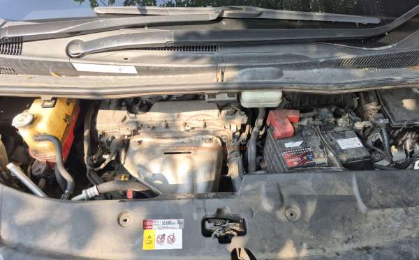 TOYOTA ALPHARD 2.5